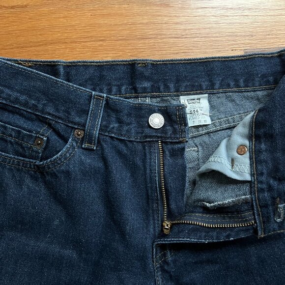 Vintage Levis 514 Super-low dark wash 100% cotton Flared leg women's 7jr. USA! - Picture 2 of 9